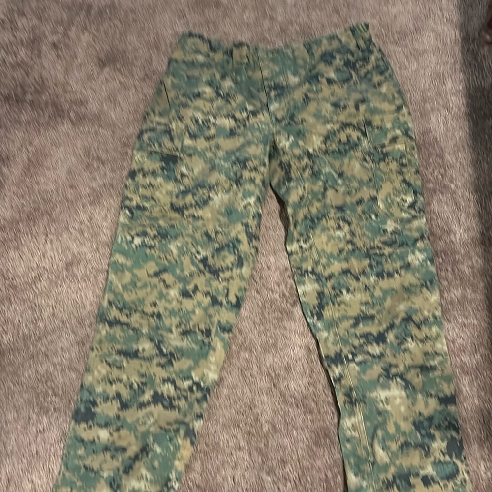 Men’s army pants